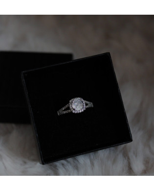 Pierścionek "Luna Spark"